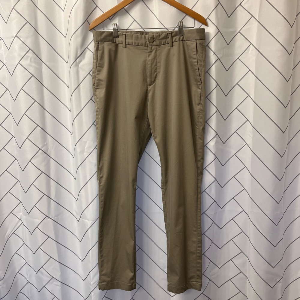 Banana Republic Men’s Dress Pants Slim Fit 33W x 32L Beige